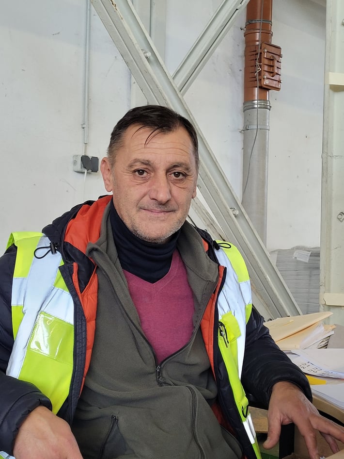 Interview Shipping and Receiving Clerk Duties M&E Global